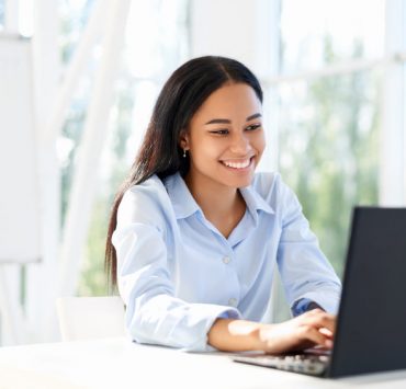 14 Business Ideas For Women With (Almost) No Startup Costs